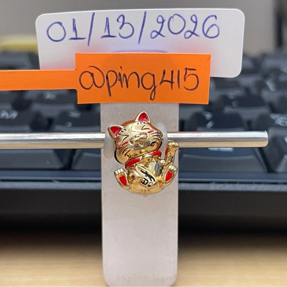 Pandora Shine Lucky Cat Charm - Picture 2 of 13